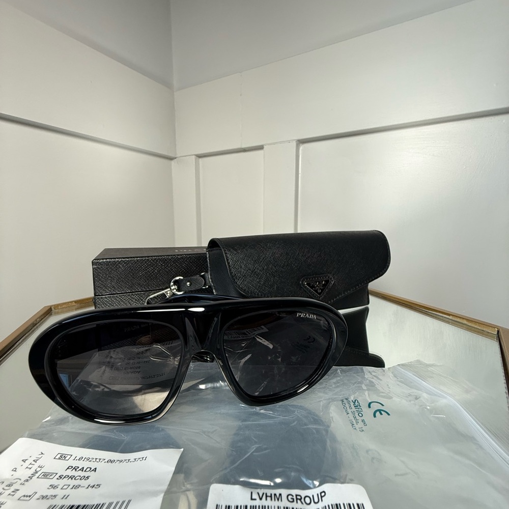 Prada Black Women's Sunglasses - Picture 10 of 12